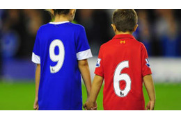 リヴァプールファンがエヴァートンの「刺青」を彫った話が感動的！ 画像