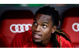 バイエルン、監督批判のサンシェズに罰金…キミッヒはどうなる 画像