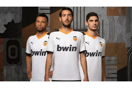 バレンシア、2019-20新ユニフォームが登場！メーカーは「PUMAが復活」 画像