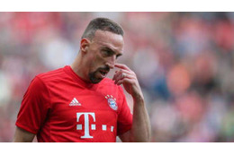 リベリ、オイルマネー拒否！1億円を捨ててイタリアへ 画像