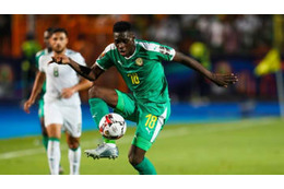 マネ、長友もブチ抜いた爆速FWを絶賛！「殺されるぞ」と同僚に警告 画像