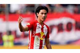 南野拓実が超アシスト！“天才司令塔”っぽかった「芸術的パス」がこれ 画像