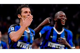 ルカクもびびった！インテルMFカンドレーヴァ「衝撃の無回転ミドル」がこれ 画像