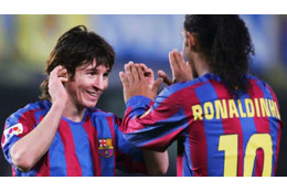 ファティは16歳だったけど…17歳メッシ、別格だった「バルサ初ゴール」がこれ 画像