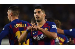 スアレス、「謎のXポーズ」は死去したエンリケ娘に捧げるためだった 画像