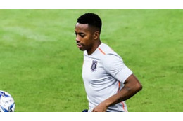 ロビーニョ、突然のEL欠場！理由は「逮捕されるから」だった 画像