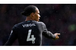 世界最強CBファンダイクがやった！「神精度のロングパス」がこれ 画像