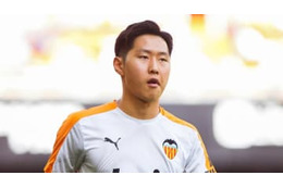 18歳の韓国人スター、塩対応で炎上　「問題シーン」がこれ 画像