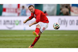 似すぎ！「100％ルーニー」なユナイテッド17歳の超絶FKがこれ 画像