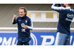 グリーズマンもやりたい放題！フランス代表の「無慈悲鳥かご」がこれ 画像