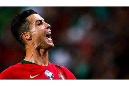 ロナウド、代表でキレッキレ！「鬼加速からの神ループ」がこれ 画像