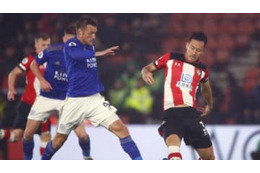 吉田麻也、うなだれる…ヴァーディに子供扱いされた「衝撃シーン」がこれ 画像