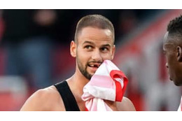 堂安もびっくり！？試合中に前歯2本を失う「衝撃シーン」がこれ 画像