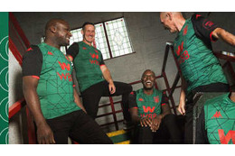 アストン・ヴィラ、2019-20サードユニフォーム発表！色は「懐かしの90年代」 画像