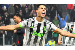 ユヴェントス、スケボーブランドとコラボの「第4のユニフォーム」をチェックする 画像