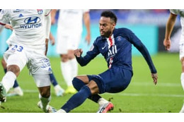 天才ネイマール、また超ゴール！「4人を瞬殺したマジカルターン」がこれ 画像