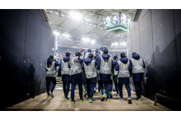 前代未聞…主審、ボールボーイ全員を退場処分！なにがあった 画像