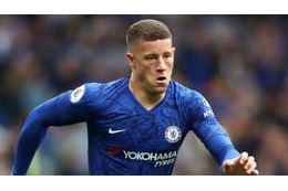 泥酔チェルシー選手、警官にATMへ連れて行かれる「仰天シーン」がこれ 画像