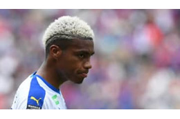 日本代表オナイウ阿道、中島翔哉の鳥かごをとめた「鬼反応」がこれ 画像