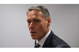 偉人ファンバステンが謝罪　「ジークハイル」発言で炎上 画像