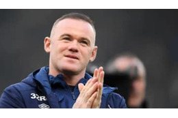 34歳新人ルーニー、初試合でやっちまった「赤っ恥シーン」がこれ 画像