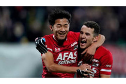 AZ菅原由勢、殊勲の決勝ゴール！実況も思わず笑った「高速シュート」がこれ 画像