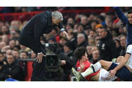 モウリーニョ悶絶！ユナイテッドサポ絶賛の「特攻タックル」がこれ 画像