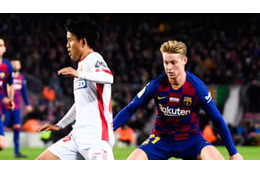 久保建英、バルサファンから浴びた「ガチブーイング」がこれ 画像