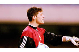 名選手がずらり…CL史上「最年少でプレーしたGK」のトップ10 画像