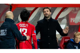 中村敬斗、わずか前半38分で交代…監督も辛かった「ショックシーン」がこれ 画像