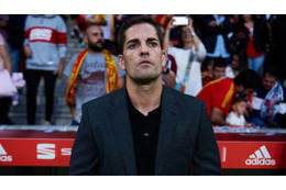 スペイン代表監督から突如解雇のR・モレノ、「反撃の衝撃会見」がこれ 画像