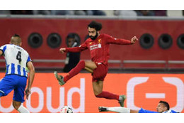 リヴァプールFWサラー、一瞬で相手を置き去りにする「狡猾ダミー」がこれ 画像