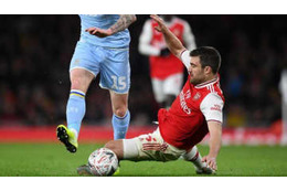 現代の守備は難しい、もっと信頼してくれ！アーセナルDFが訴える 画像