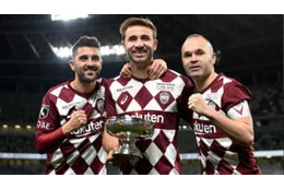 イニエスタ、今年もプレーすると断言！ただ「代表引退試合」には未練も 画像