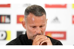 ギグスが真剣に提言「自信をつけるために、毛を増やせ」 画像