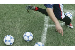 52歳カズも仰天！？ギネス記録を狙う「75歳の現役サッカー選手」がこちら 画像