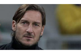 トッティ、「サッカースカウティング機関」を設立！やはり“10番” 画像