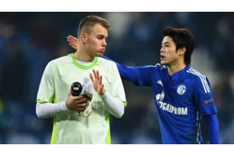 内田篤人の元同僚、堂安の目の前での「衝撃失点シーン」がこれ 画像