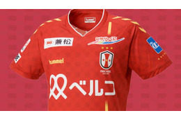 INAC神戸、2020新ユニフォームを発表！NEWエンブレムは「街の象徴」を描く 画像