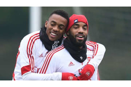 クセぇ！ラカゼット、ウィロックに「指の臭いを嗅がす」謎場面がこれ 画像