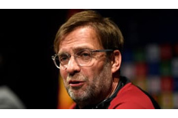 クロップ監督、モウリーニョに「すまん（笑）」と謝る！その表情がこれ 画像