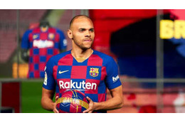 アギーレ元日本代表監督、バルサの無慈悲補強に「泣くか？」 画像