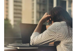 「職場で孤立してるなら…」パワハラに悩む女に持ちかけられた、意外すぎる提案 画像