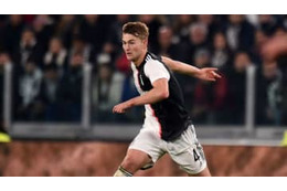 巨体CBデ・リフト、「昔は司令塔だった」と告白 画像