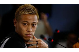 「彼ならすぐ喋れるようになる」本田圭佑、同僚DFが適応力を絶賛 画像