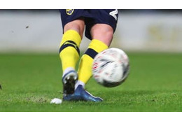 なんと「70メートルのFK」決まる！驚愕シュートがこれ 画像