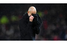 ペップ、宿敵ユナイテッド選手にやられた「屈辱の黙れポーズ」がこれ 画像