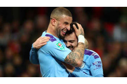 天才vs怪物！シティ選手がガチで追いかけっこをするとこうなる 画像