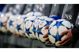 悪童ボールボーイに選手が怒りの飛び蹴り！「仰天のブチ切れキック」がこれ 画像