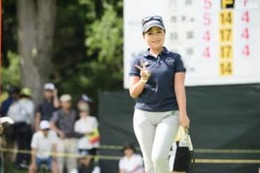 青木瀬令奈はトーナメント会場でのシブコの“保護者”です【19年パンチショット総集編】 画像